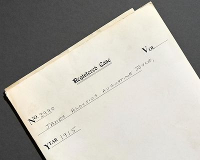 From Dylan Thomas’ shopping list to a note from Sylvia Plath’s doctor: newly uncovered case files reveal the hidden lives of famous writers