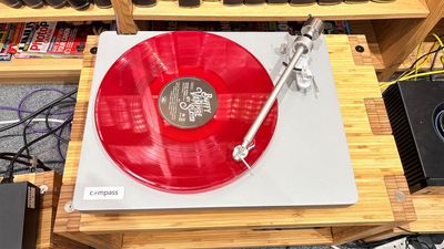 Buying your first turntable? These are the six key features to look for in the Black Friday sales