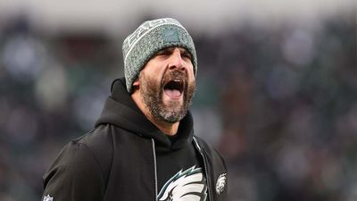 Eagles Loudly Booed by Home Fans as Listless Offense's Struggles Continue vs. Bears