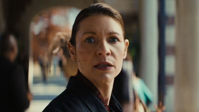 Netflix's Top-Ranked Show To End November Is No Surprise, But Claire Danes Is Unexpectedly Crushing In The Top 10