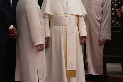 Pope Leo XIV visits Istanbul's Blue Mosque on the second day of his trip to Turkey