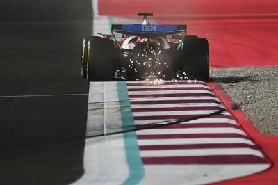 Pirelli, FIA alert for puncture threat after "deep cuts" found in F1 tyres in Qatar GP
