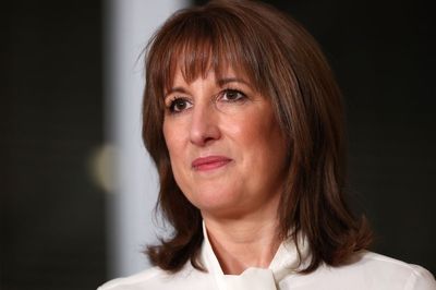 Rachel Reeves faces calls to quit after watchdog contradicts her £30bn ‘black hole’ warning