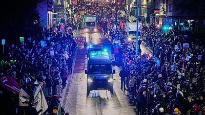 Mass protests in the central German town of Giessen against new AfD youth group