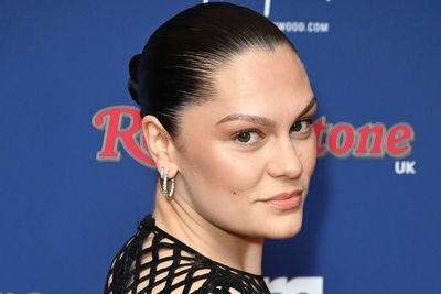 Jessie J walks back 2014 comments about bisexuality ‘phase’: ‘I’m sure it hurt her’