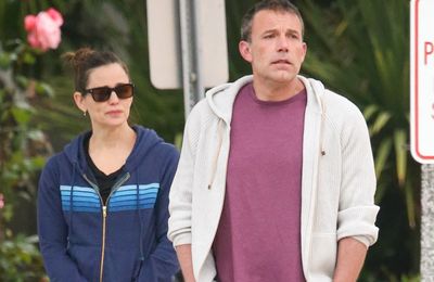 Ben Affleck spent Thanksgiving with ex-wife