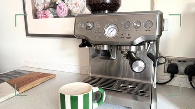 I recommend this Sage machine to all my friends – to enjoy barista-style coffee at home, to avoid spending on takeaway options