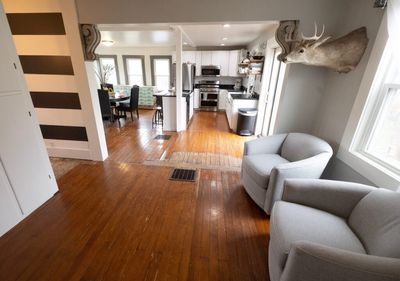 From $20K to $1.6M In Revenue: How Abby Price Scaled Her New York Home Decor Shop