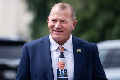 Nehls announces retirement; his twin will seek the seat - Roll Call