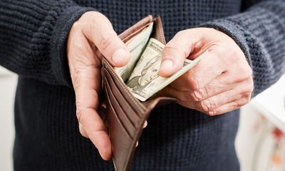 Wall Street strategist explains today’s political rage with a poverty line that should be $140,000 and the ‘Valley of Death’ trapping people below it