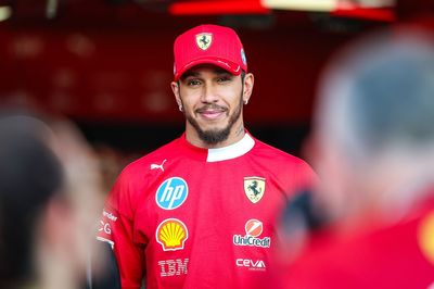 Lewis Hamilton invites “very jealous” Lando Norris to motorbike trackday