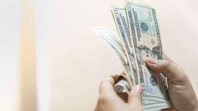 I Asked ChatGPT How Much I Would Have Now If I’d Saved $100 a Month Since 2020