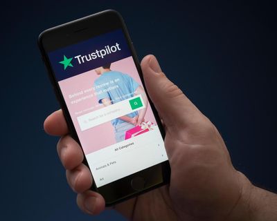 Illegal weight-loss drugs being sold in UK by firms with high Trustpilot scores
