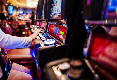 More than 670 NSW pokies venues to be stripped of ability to stay open after 4am