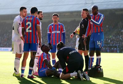 Ismaila Sarr injury update after Crystal Palace star forced off against Manchester United