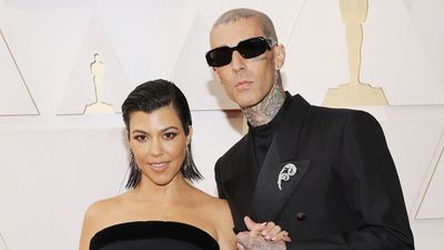 In Kourtney Kardashian’s Ultra-Minimalist Living Room, the Storage Feels Oddly Festive – Her Unique Christmas Display Is Simple but So Chic