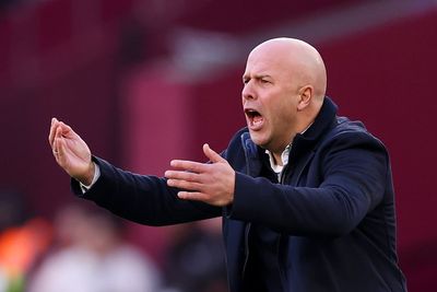 Liverpool selection shock explained as Arne Slot reveals new injury update