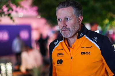 McLaren torn into by F1 fans after Qatar GP mistake sets up nerve-racking Abu Dhabi decider