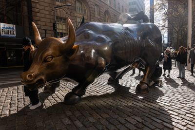 The S&P 500 could hit 7,000 this week, while Trump hints at a Fed chair pick and Washington eyes this special election