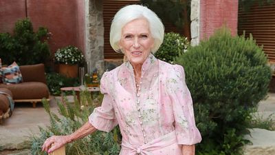 Mary Berry on her marriage's 'shaky' start as she admits she 'wasn't sure' at first