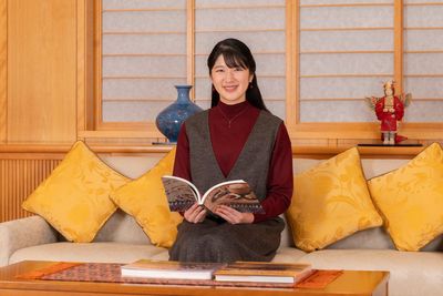 Princess Aiko's popularity sparks calls to change Japan's male-only succession law