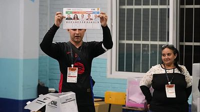 Vote count under way in Honduras in close presidential race after Trump’s intervention