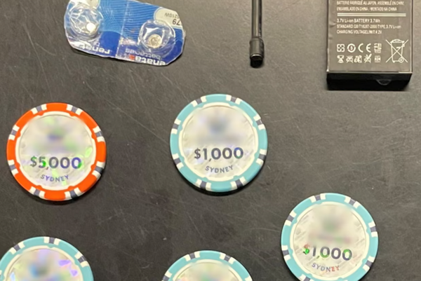 Couple arrested over £600k casino scam involving Mickey Mouse T-shirt with hidden camera