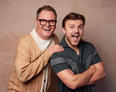 Alan Carr tries to become a wine connoisseur: best podcasts of the week
