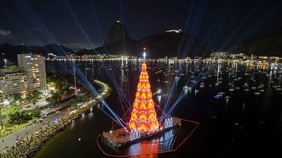Brazil’s Rio de Janeiro unveils floating Christmas tree