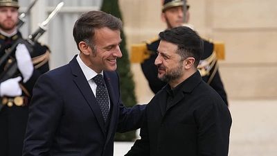 Zelenskyy in Paris for talks with Macron as US-led peace negotiations advance