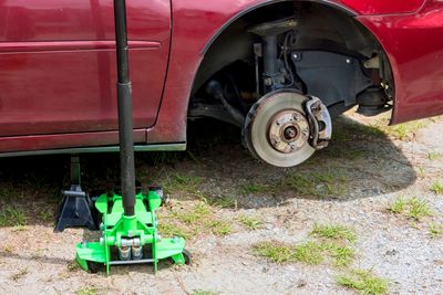 8 Auto Fixes Every Guy Should Learn Before 40