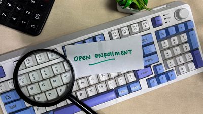 How Fraudsters Exploit Medicare’s Open Enrollment Confusion