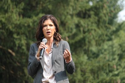 Kristi Noem's Deportation Tactics Blamed for Rise in ICE Confrontations, Not Public Violence