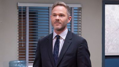 ‘All I Had To Do Was Tackle A Guy.’ The Painful Injury The Rookie’s Shawn Ashmore Suffered On Set