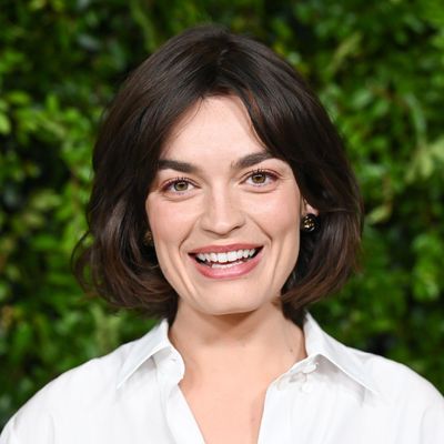 Emma Mackey's Red Carpet Bob Means Business