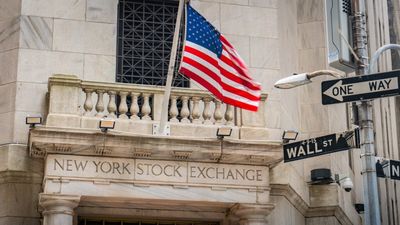 Stock Market Today: Dow Jones, S&P 500 Futures Bounce Back— MongoDB, CrowdStrike Holdings, American Eagle In Focus (UPDATED)