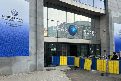 Belgian police make 3 arrests after raids on college and EU diplomatic headquarters