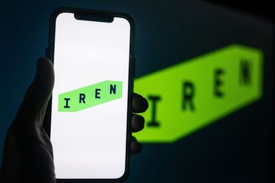 IREN Stock Is Sliding Tuesday: What's Driving The Sell-Off?