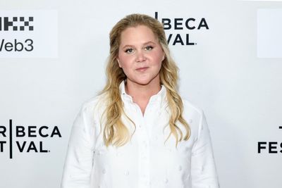 Amy Schumer says she lost 50 pounds to ‘survive’ a disease, ‘not to look hot’