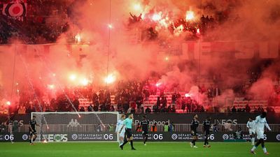 Players Punched, Fans Rioting: The Unthinkable Chaos at Sir Jim Ratcliffe’s OGC Nice