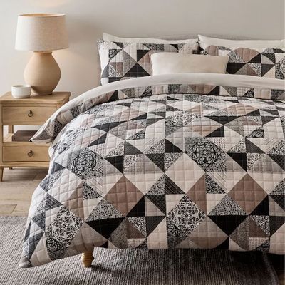 Next's clever quilted duvet cover isn't just bang on trend, it can also warm up your bed – I've never seen a duvet cover like this before