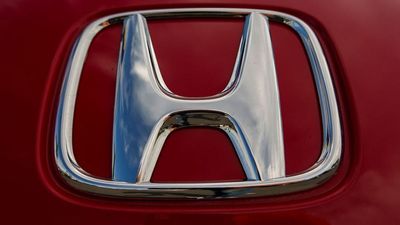 ‘You know what I hate?’: Honda tells woman she needs brake fluid change, but she’s not buying it