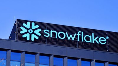 What's Going On With The Upswing In Snowflake Stock?