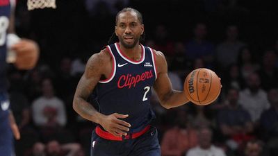 Two L.A. Stories: Clippers and Lakers Going in Completely Opposite Direction