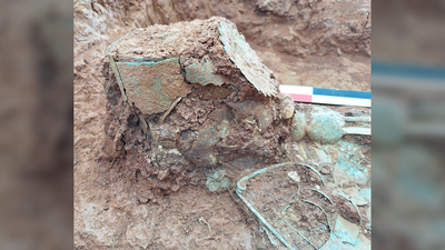 Elaborate 2,700-year-old tomb in Greece contains burial of a woman with an upside-down crown