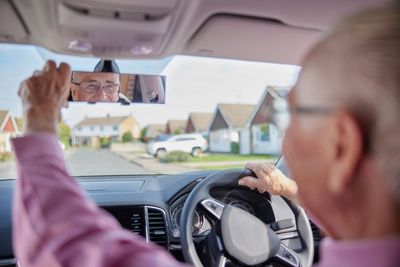 These driving habits could be a warning sign of Alzheimer’s, study finds