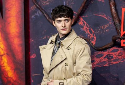 What Is a Zionist? Stranger Things Star Noah Schnapp's Pro-Israel Views Trigger Boycott Calls as Prague Set Vandalism Goes Viral