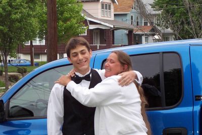 Mom of heart donor offers to pay what insurance won’t to keep recipient alive