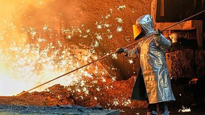 Parliament backs 'carbon monitoring' of heavy industry imports into EU