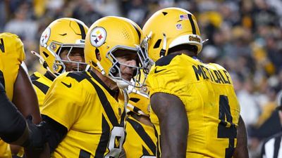 DK Metcalf Says Aaron Rodgers Will Be ‘Very Vocal’ With Receivers After Last Steelers’ Loss